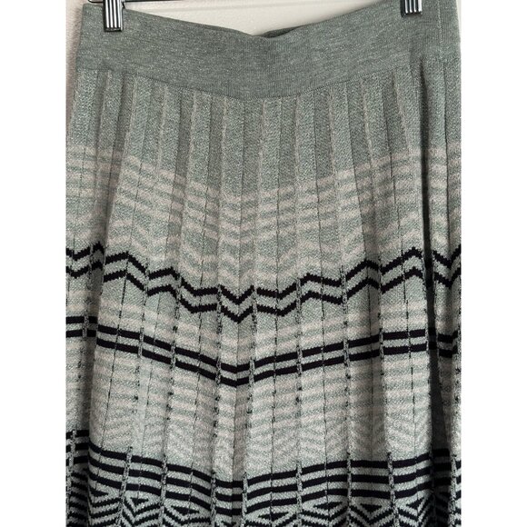 Conditions Apply Women’s A-Line Wool Metallic Pleated Sweater Skirt Sz Medium - Picture 4 of 8